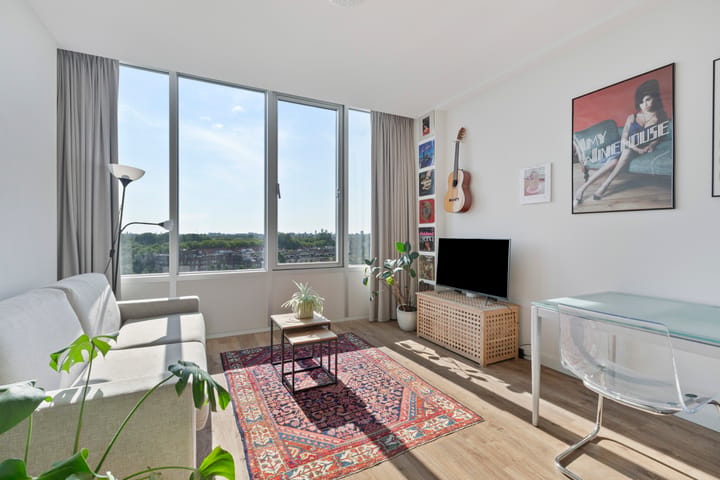 Studio te koop: Bos en Lommerplantsoen 105F, Amsterdam