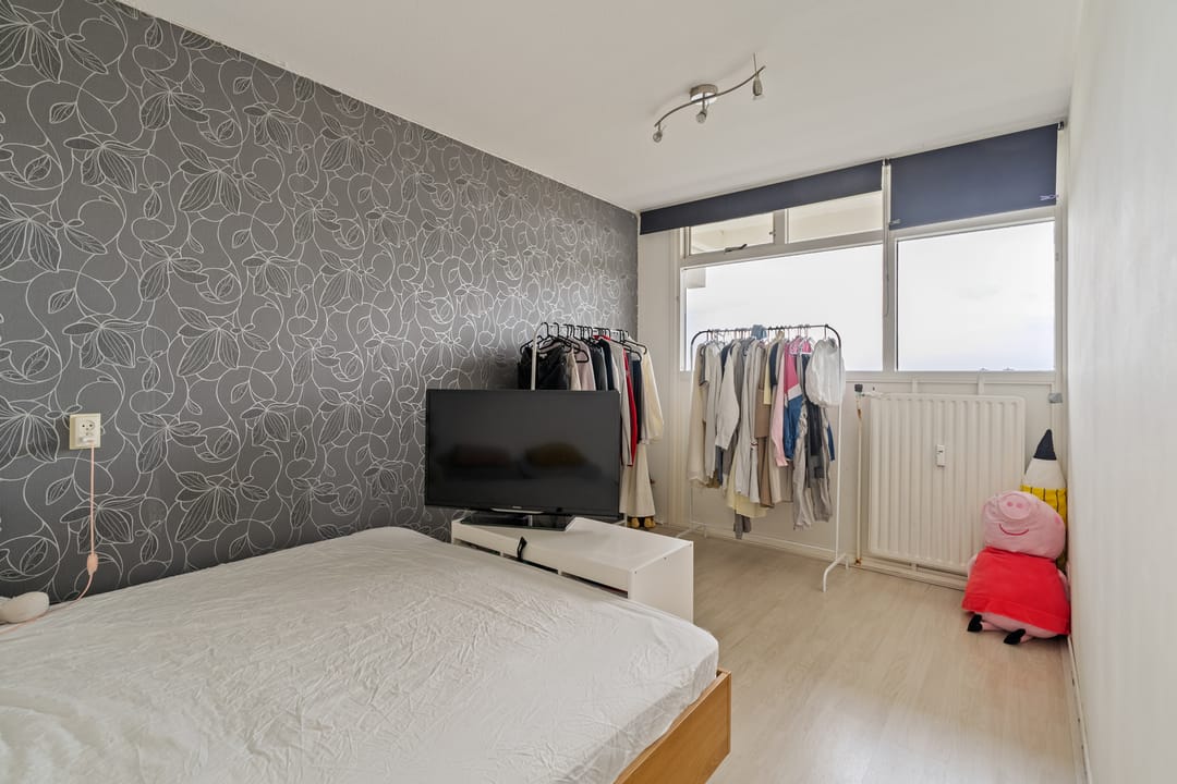 Photo 13 of Louis Couperusplaats 311
