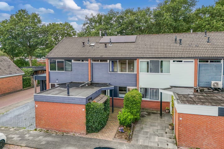 Tussenwoning te koop: Hobbemastraat 22, Wolvega