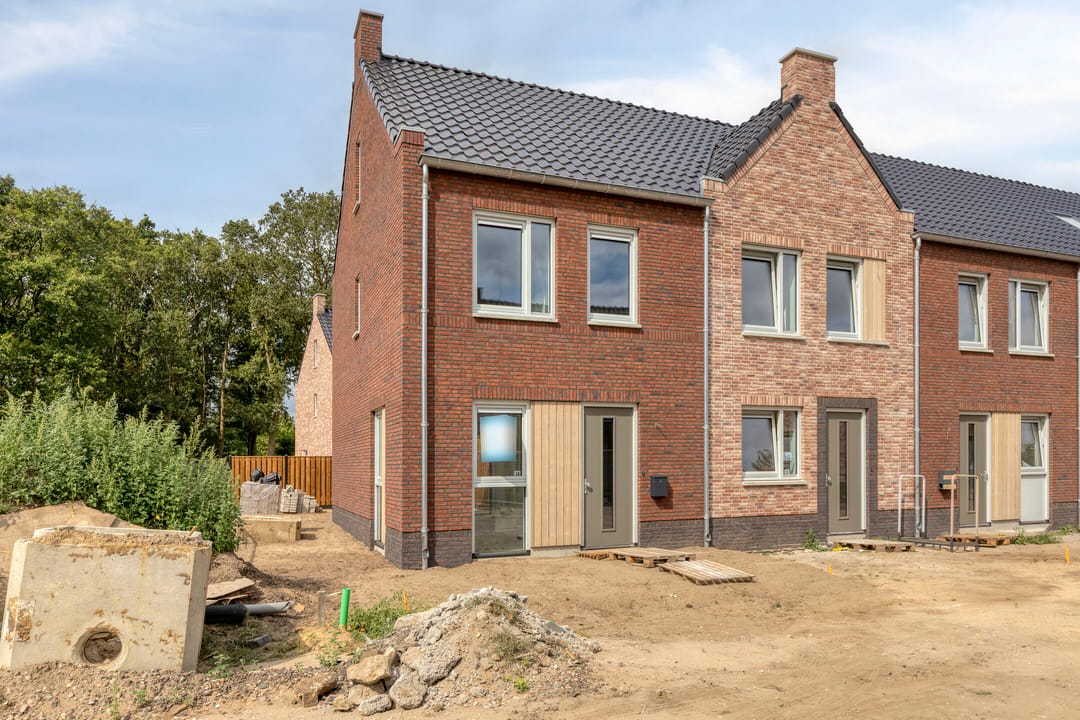 Foto 1 van 't Hey Veld 14