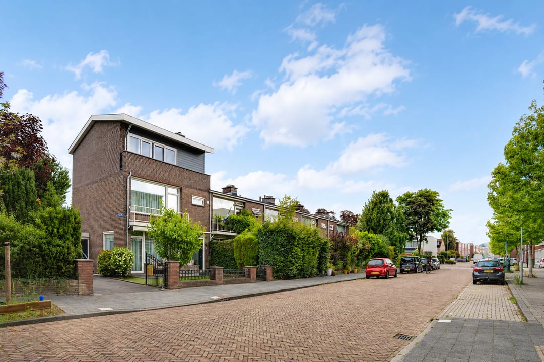 Foto 1 van Prins Bernhardlaan 1