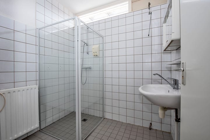 Hoekwoning te koop: August Vördingstraat 164, Hengelo