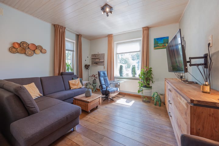 Twee-onder-één-kap te koop: Sterrenbos 12, Well (Li)