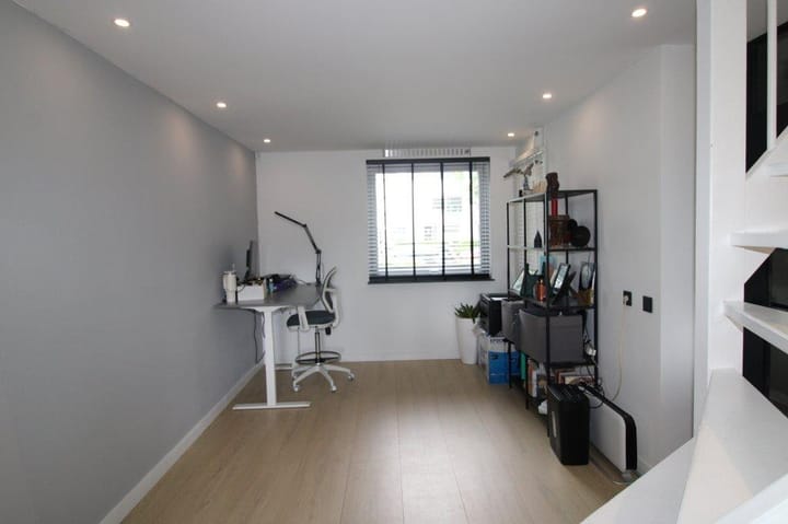 Tussenwoning te huur: Parkwijklaan 15, Almere