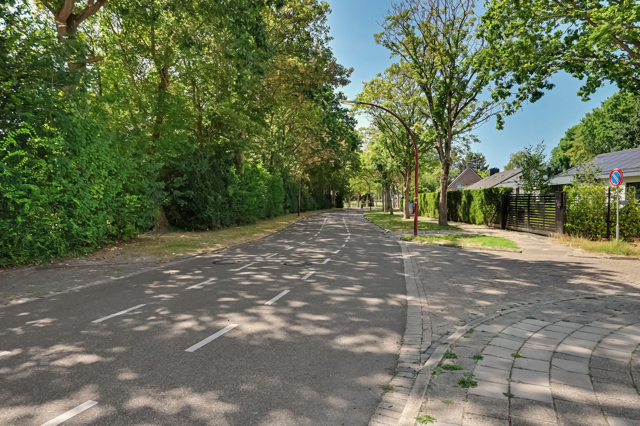 Photo 36 of Hoogvlietlaan 12-E