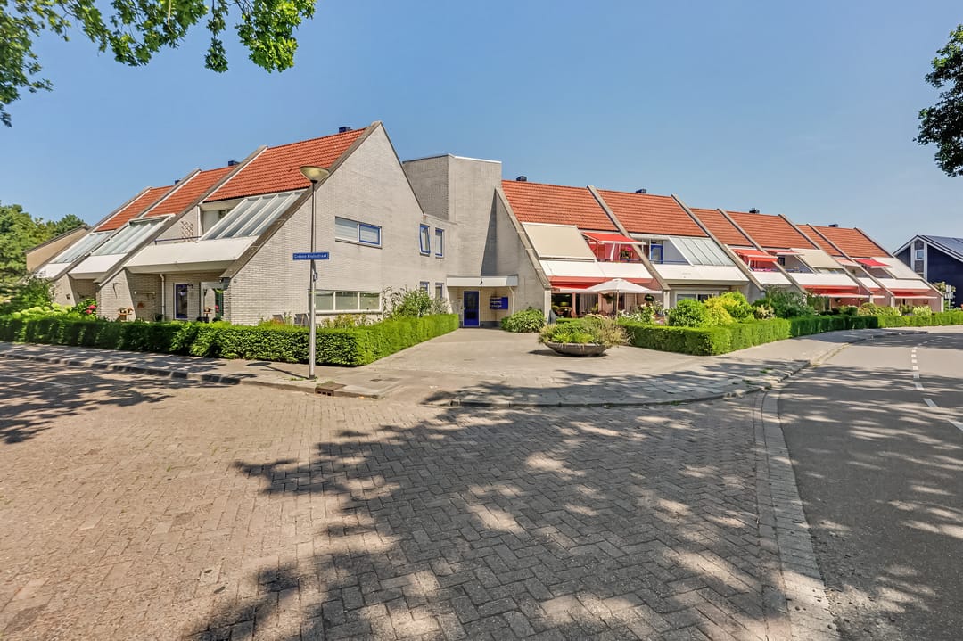 Photo 37 of Hoogvlietlaan 12-E