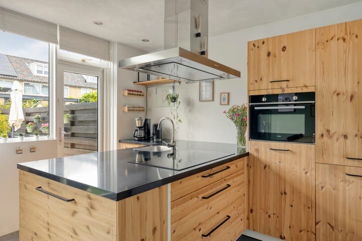 Tussenwoning te koop: Blankertlaan 5, Uitgeest