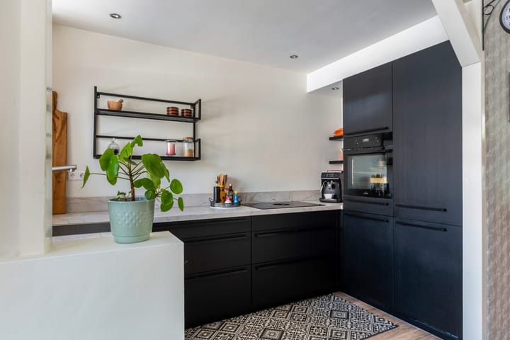 Tussenwoning te koop: Heysterbachstraat 78, Dordrecht
