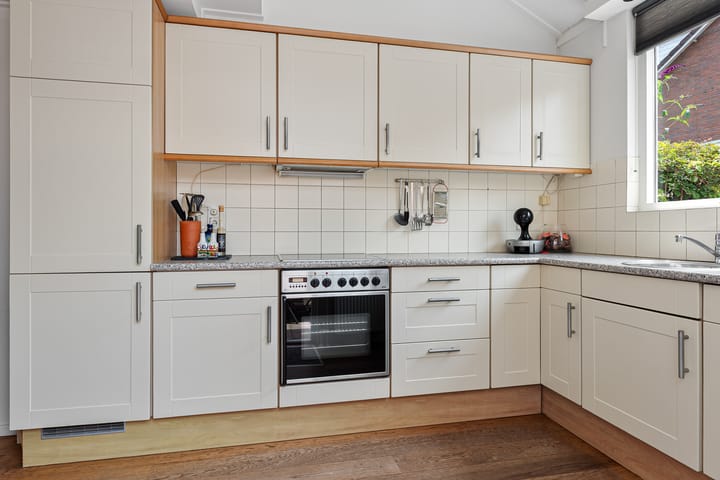 Tussenwoning te koop: Eerste Groenelaan 35, Castricum