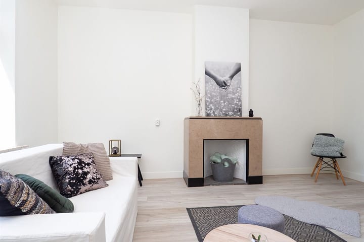 Appartement te huur: Thorbeckelaan 457, 'S-Gravenhage