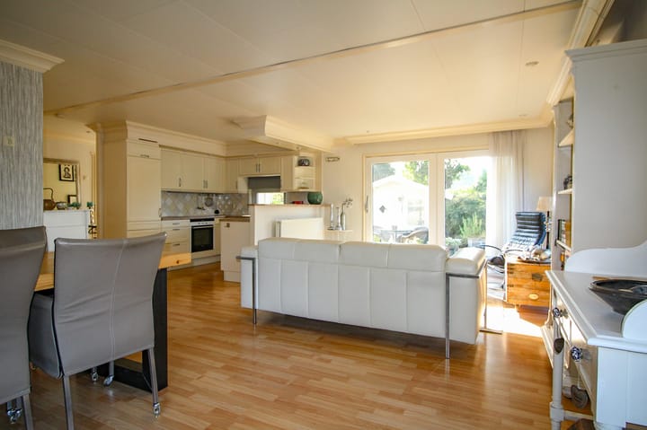 Vrijstaande woning te koop: Apeldoornsestraat 48-72, Voorthuizen