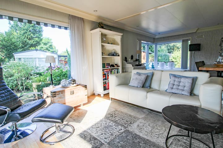 Vrijstaande woning te koop: Apeldoornsestraat 48-72, Voorthuizen