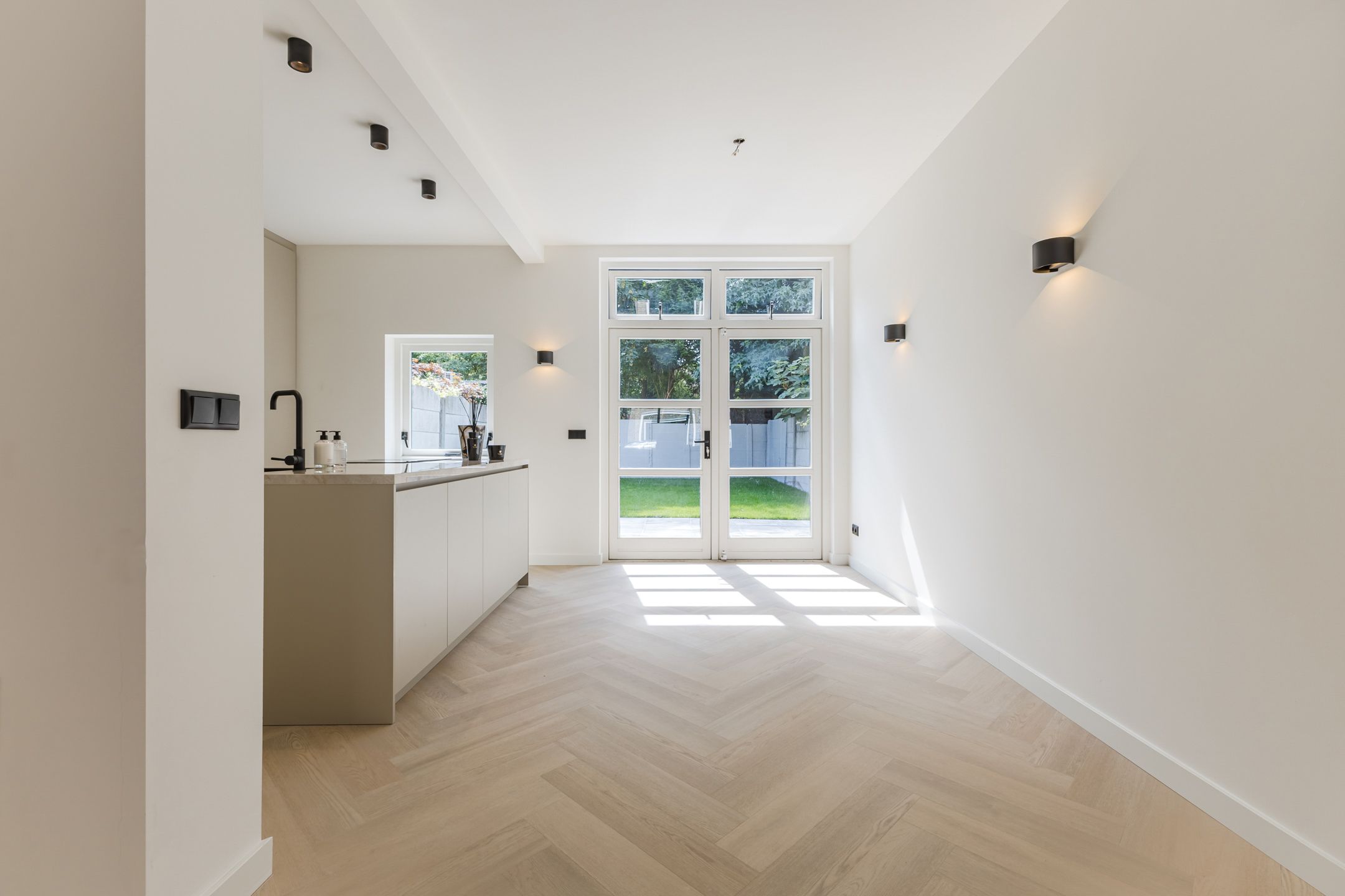 Photo 15 of Willem van Millenberchstraat 23