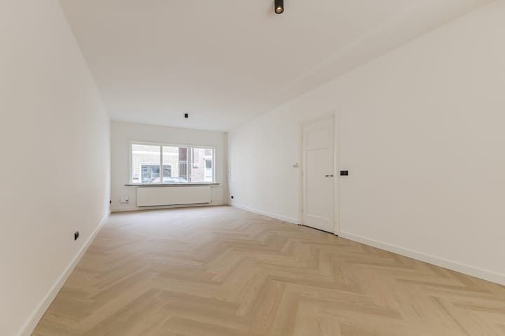 Tussenwoning te koop: Willem van Millenberchstraat 23, Eindhoven