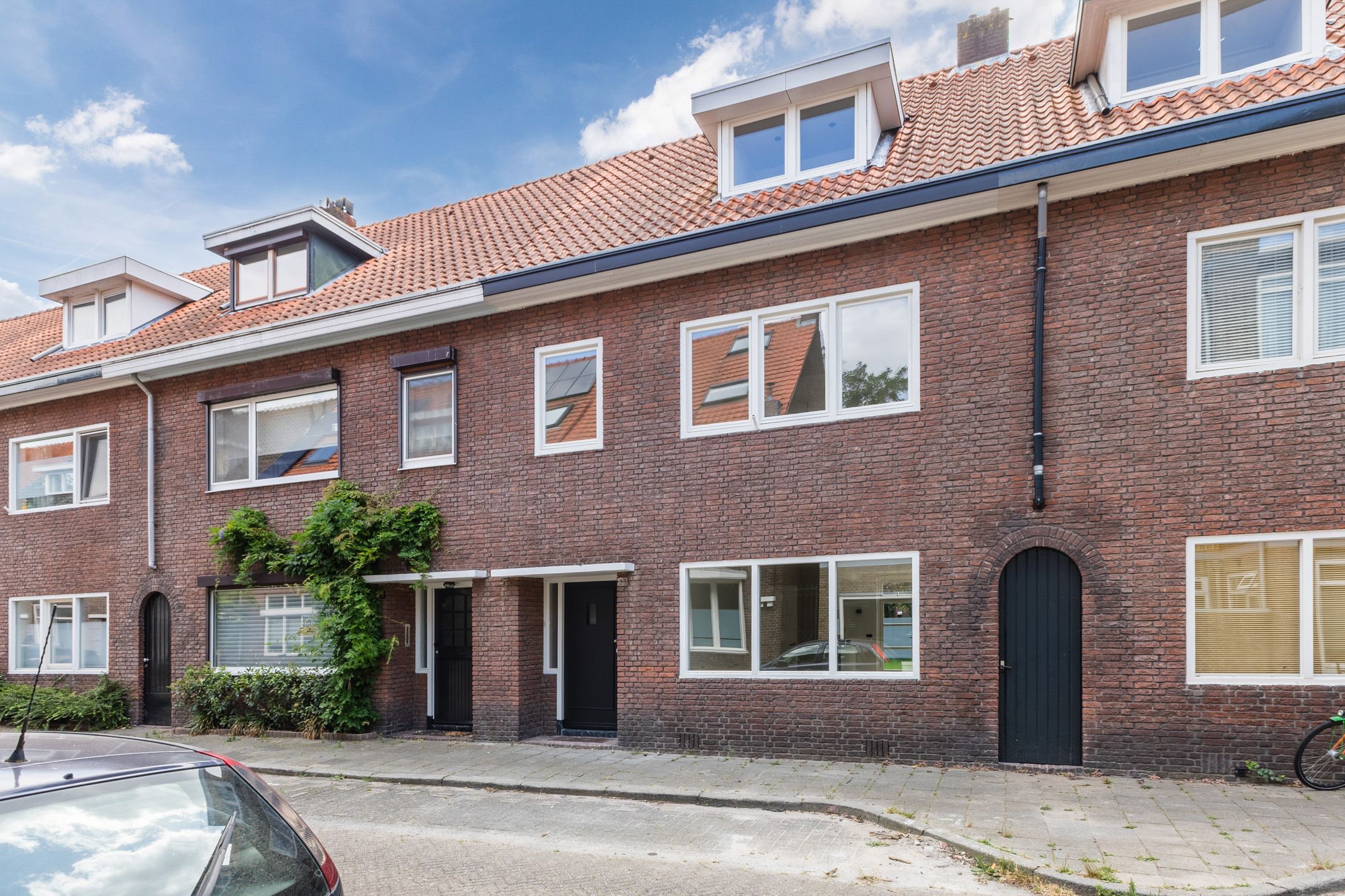 Photo 57 of Willem van Millenberchstraat 23