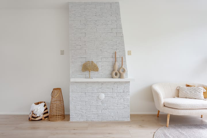 Tussenwoning te koop: Van 't Hoffstraat 17, Badhoevedorp