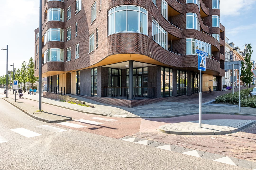 Photo 1 of Spuistraat 69