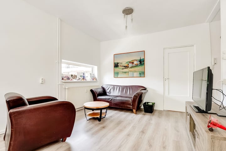 Appartement te koop: Julianaplantsoen 139, Diemen