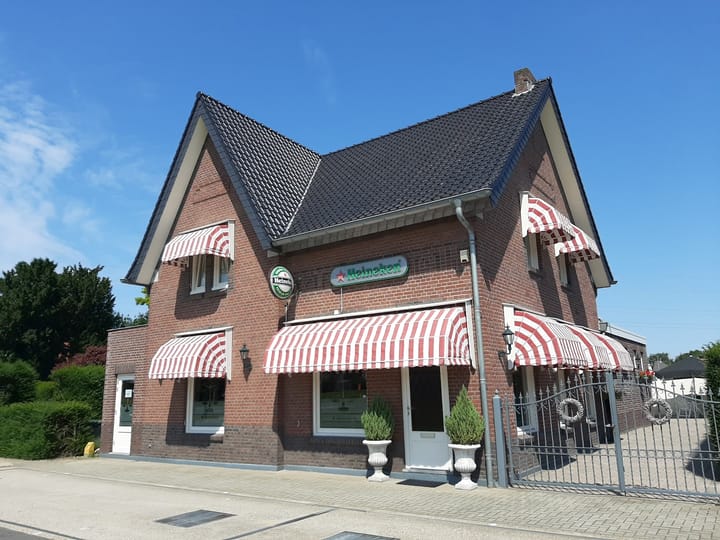 Loperweg 10, Echt
