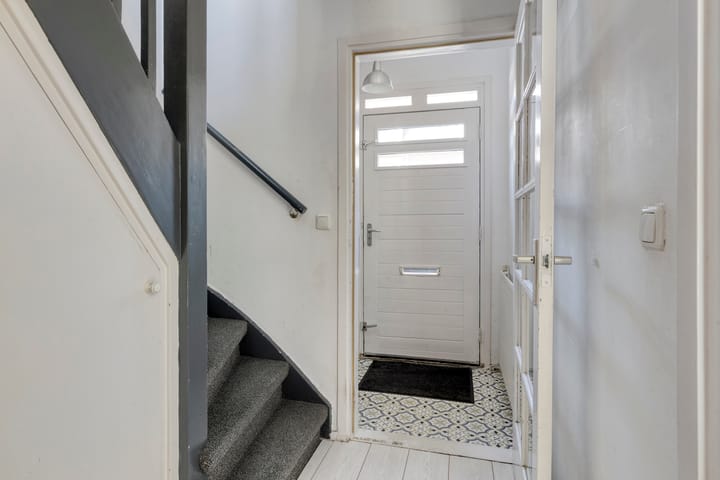 Tussenwoning te koop: Gentiaanstraat 36, Bergen Op Zoom