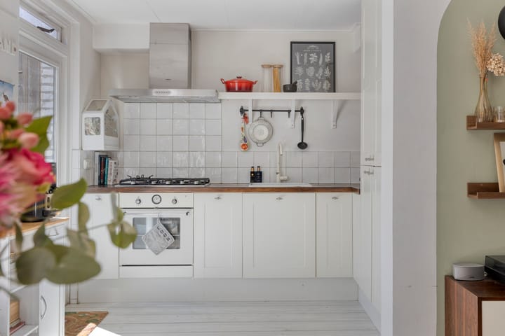 Tussenwoning te koop: Gentiaanstraat 36, Bergen Op Zoom