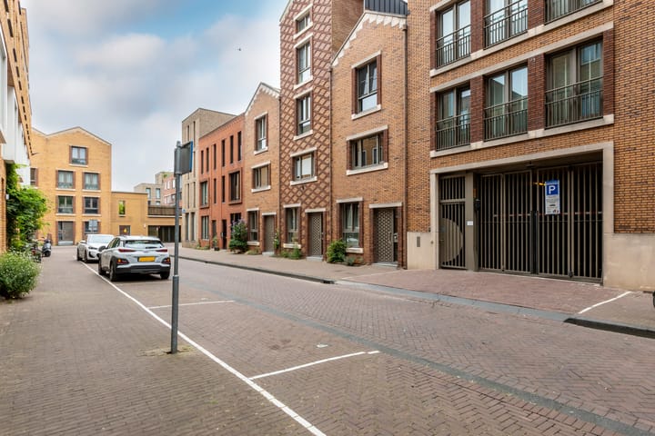 Foto 4 van Reserveboezemstraat 5