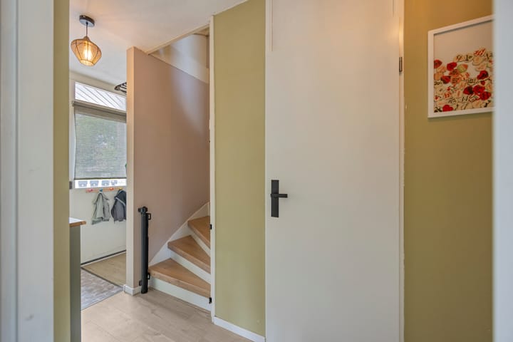 Tussenwoning te koop: Wolweversweg 29, Oud-Beijerland