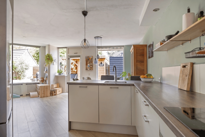 Tussenwoning te koop: Wolweversweg 29, Oud-Beijerland