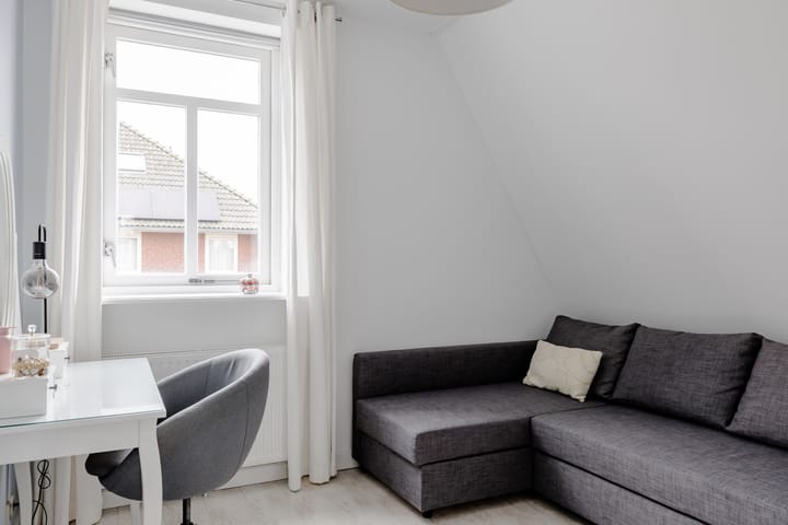 Vrijstaande woning te koop: De Vaart 4, Barsingerhorn