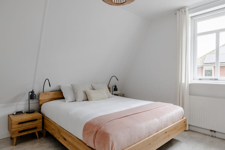 Vrijstaande woning te koop: De Vaart 4, Barsingerhorn