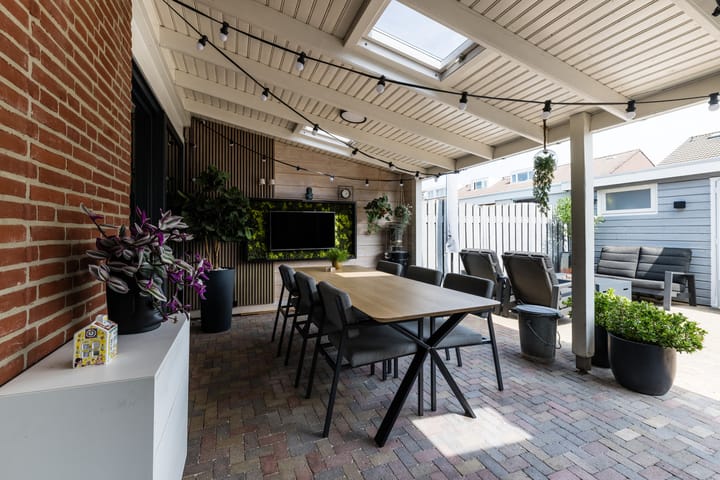 Tussenwoning te koop: Anderlechtstraat 14, Breda