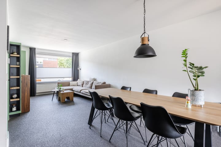 Tussenwoning te koop: Anderlechtstraat 14, Breda