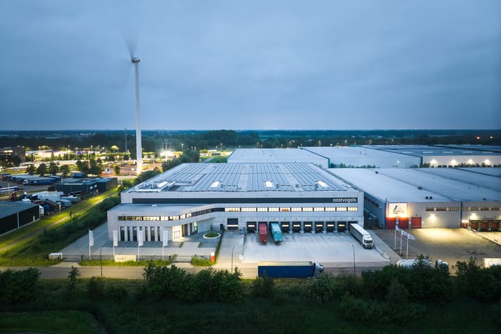 Hazeldonk 6801, Breda