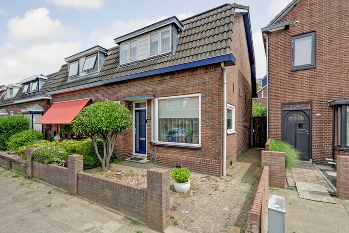 Twee-onder-één-kap te koop: de Wetstraat 19, Ridderkerk