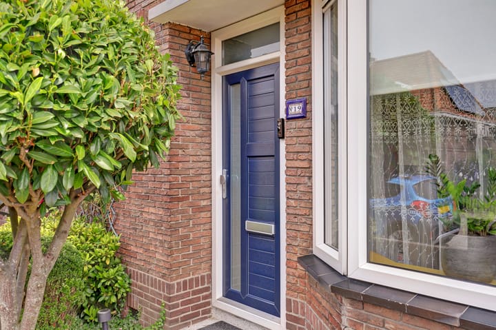 Twee-onder-één-kap te koop: de Wetstraat 19, Ridderkerk