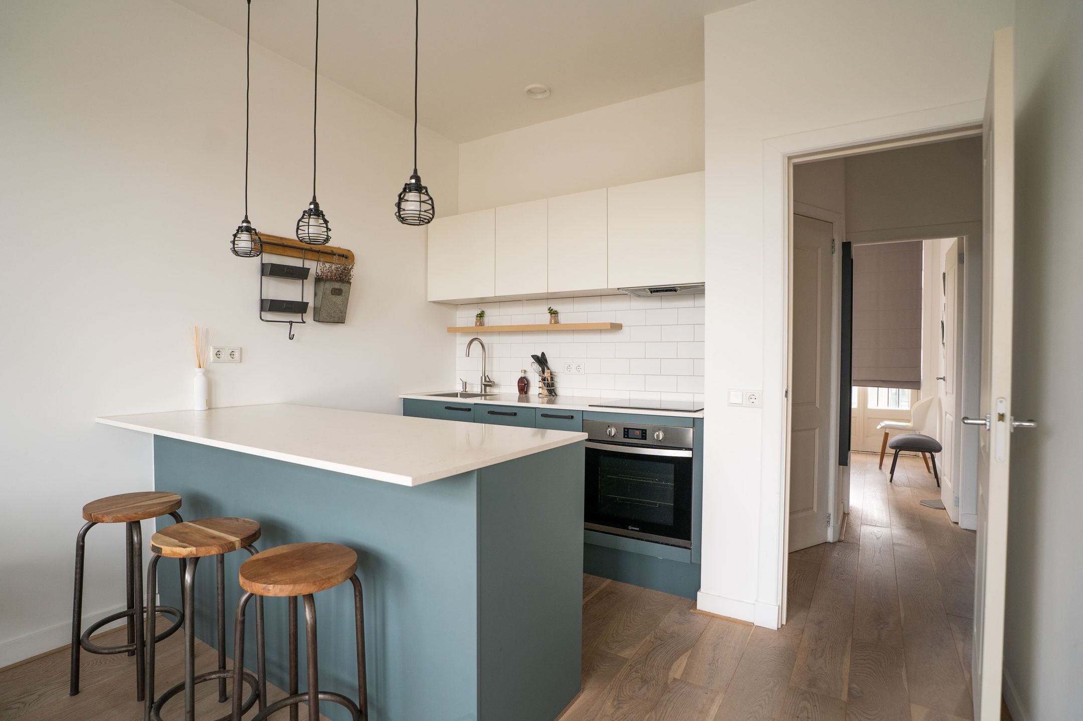 Photo 9 of Marnixstraat 214-C