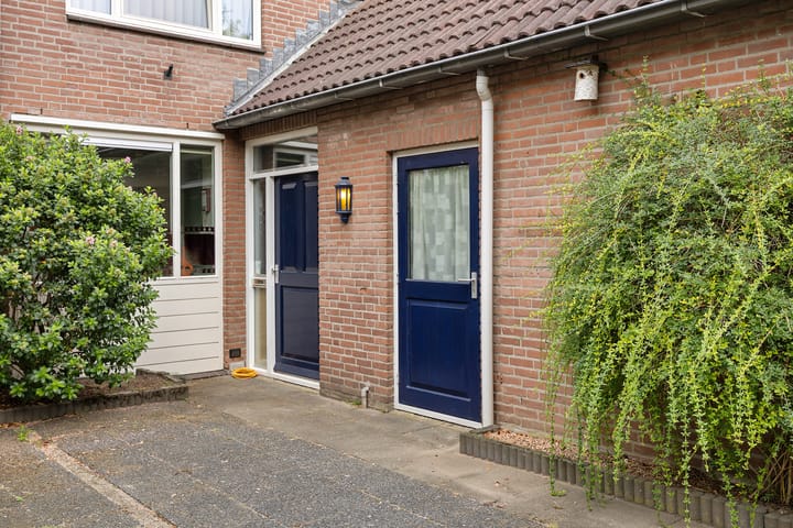 Tussenwoning te koop: Tinnegieter 10, Oss