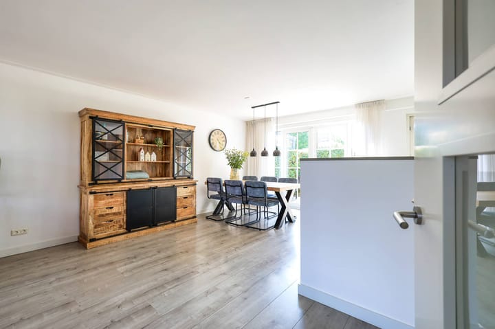 Tussenwoning te koop: Stiermarkenweg 8, Alkmaar