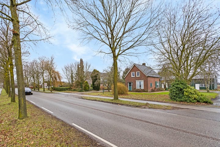 Vrijstaande woning te koop: Grote Molenstraat 110, Elst (Ge)