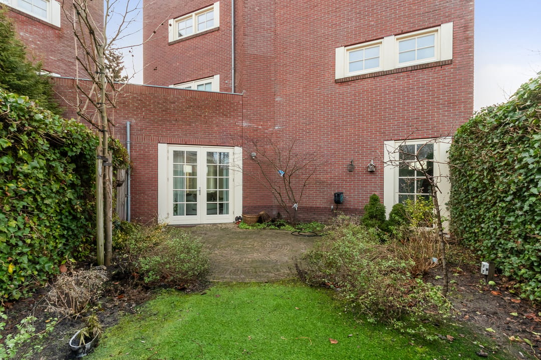 Photo 23 of Merelstraat 1