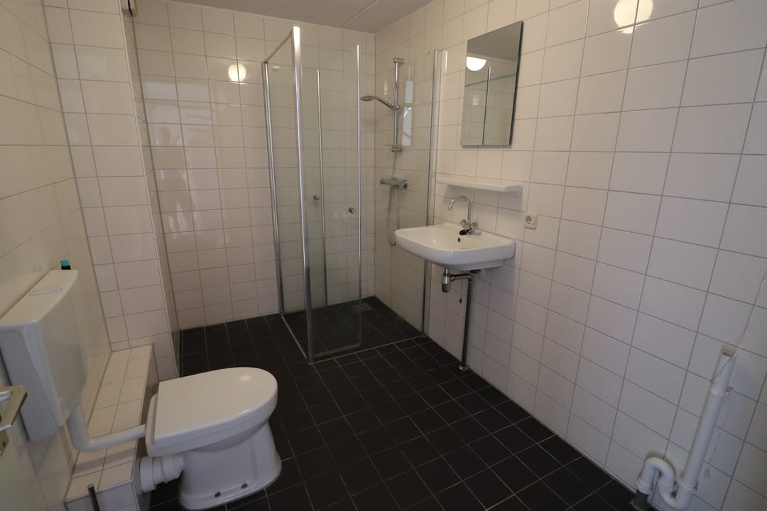 Photo 8 of Punter 45 16