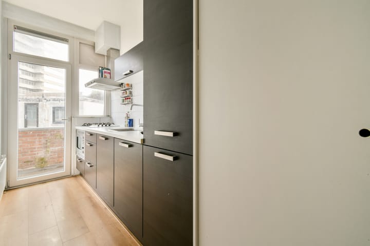 Appartement te koop: Lijnbaan 180, 'S-Gravenhage