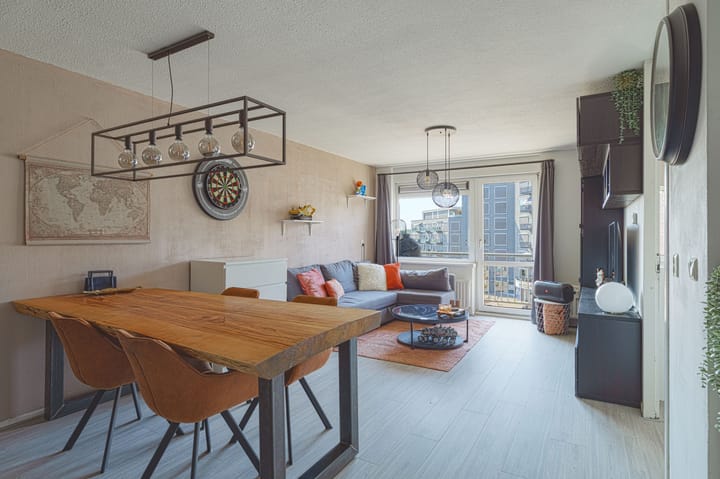 Appartement te koop: Tomatenplein 193, Zwijndrecht