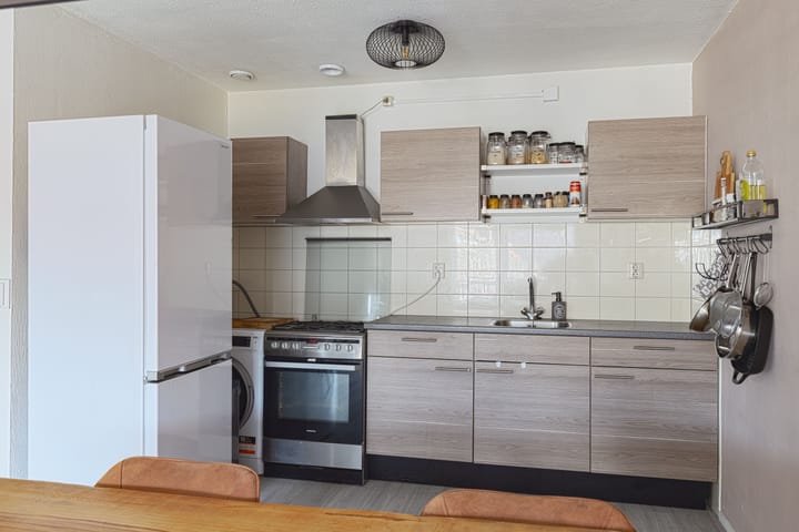 Appartement te koop: Tomatenplein 193, Zwijndrecht