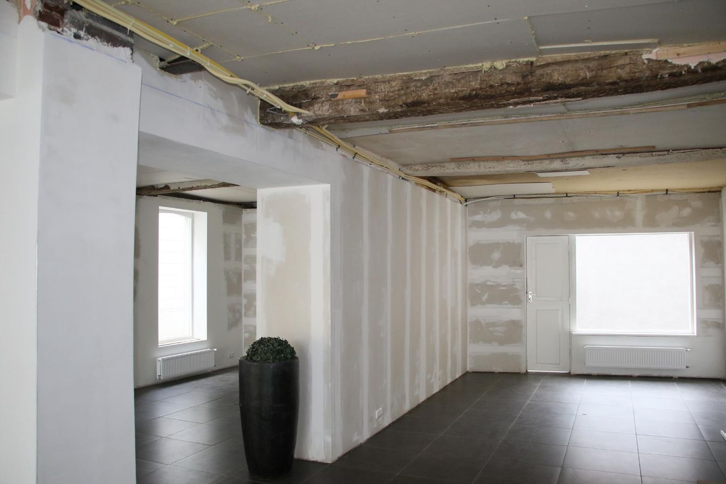 View photo 4 of Minderbroedersstraat 1-A
