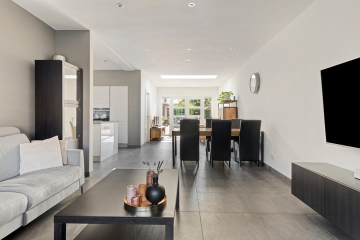 Twee-onder-één-kap te koop: Hoebertweg 3, Venray