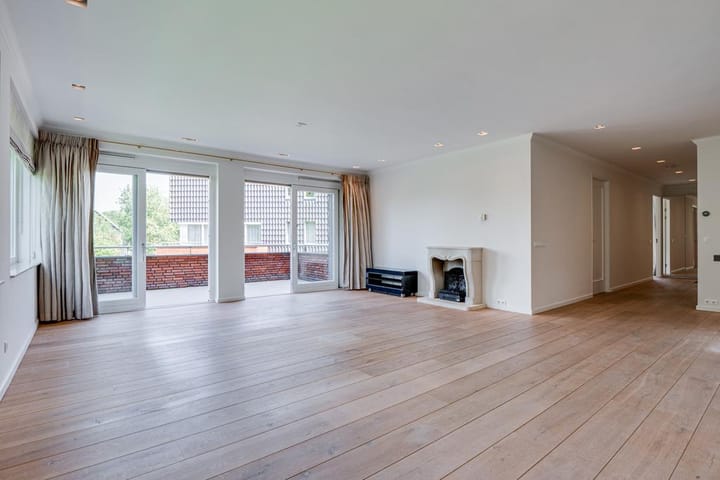 Appartement te huur: Elzingapark 9, Laren (Nh)