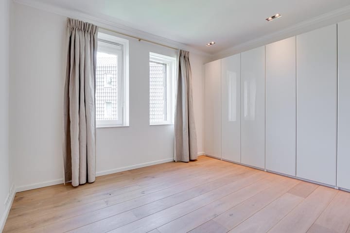 Appartement te huur: Elzingapark 9, Laren (Nh)