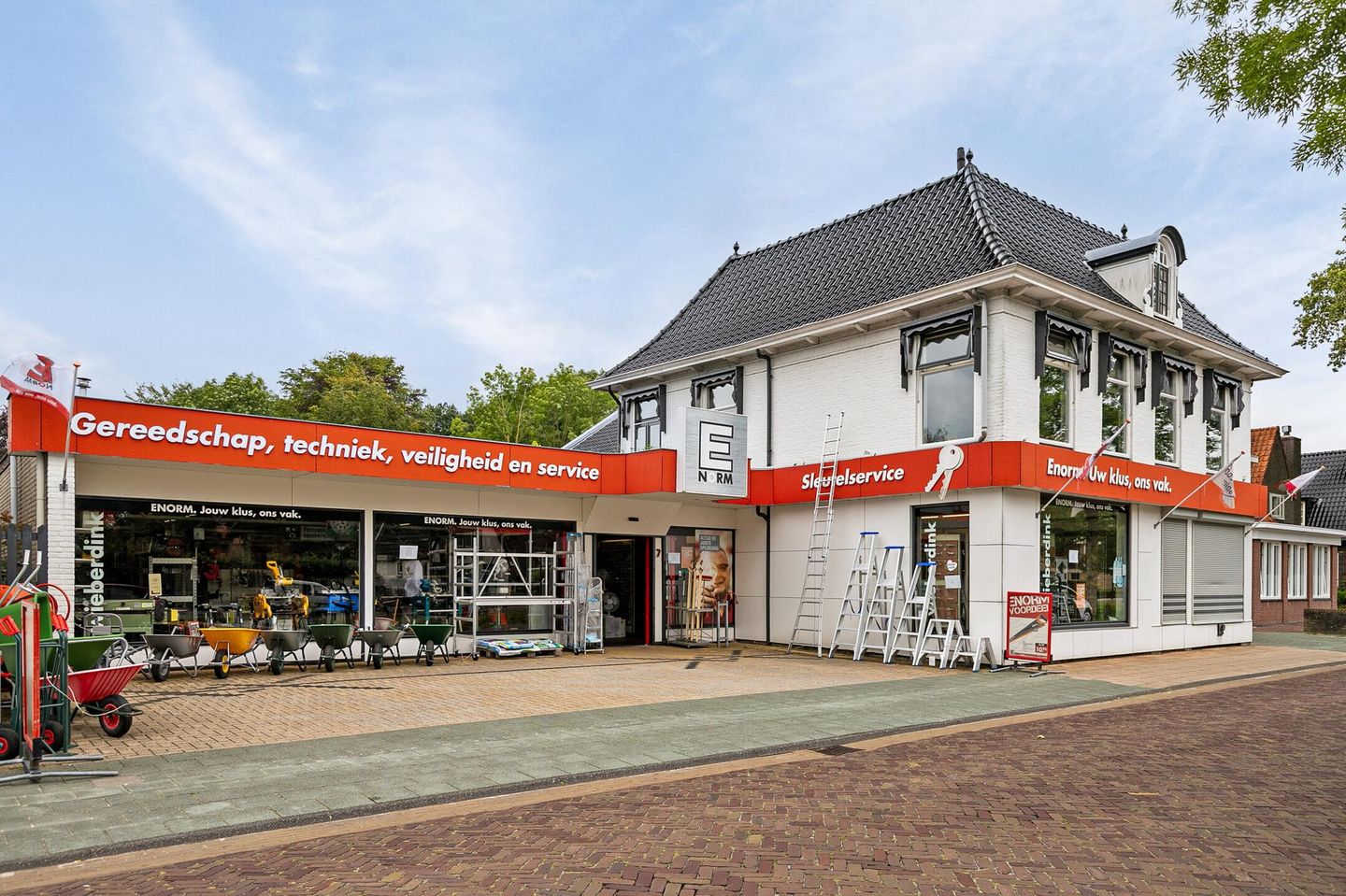 View photo 1 of Molenweg 7