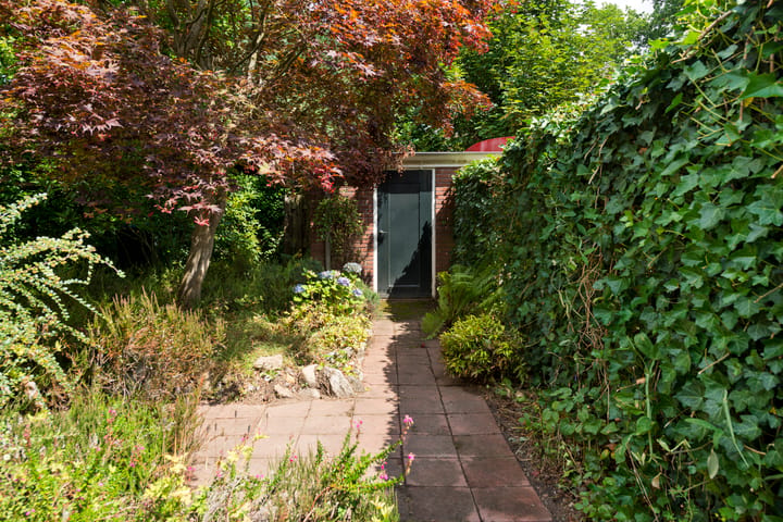 Tussenwoning te koop: Karthuizerstraat 47, Arnhem